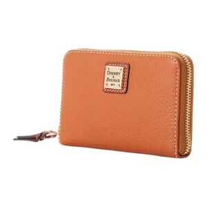 NEW!! Dooney & Bourke Pebble Grain Leather Medium Zip Around Wallet - in Caramel